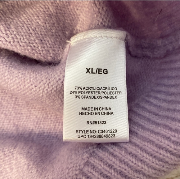 💜Luscious Lavendar VC Sweater💜 - Picture 4 of 9